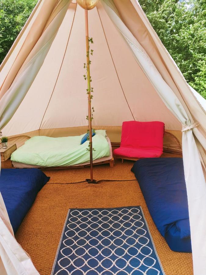 Battle Pods And Bells Glamping Hotel Exterior photo